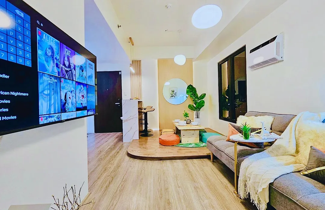 Spacious 1br Highview It Park With Pool And Netflix Cebú